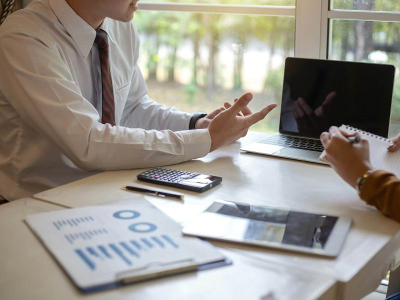 businessman-consulting-investment-and-financial-planning-.jpg